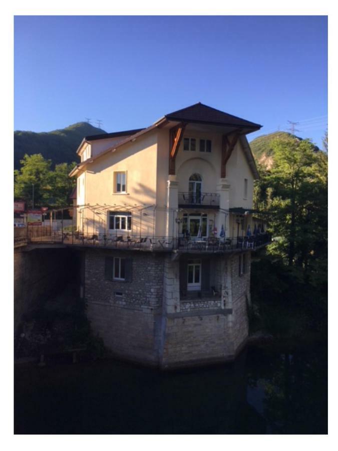 L'Apogee Apartment Thoirette Екстериор снимка