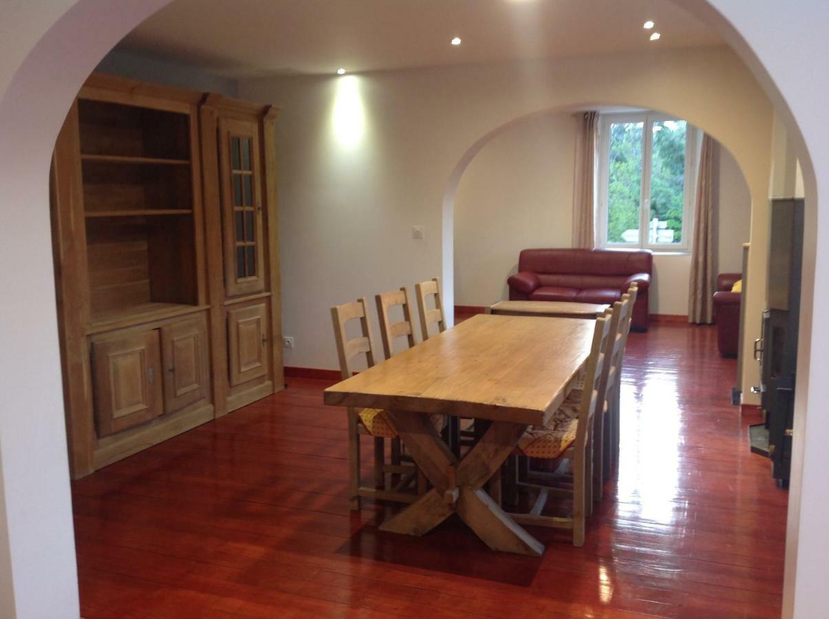 L'Apogee Apartment Thoirette Екстериор снимка
