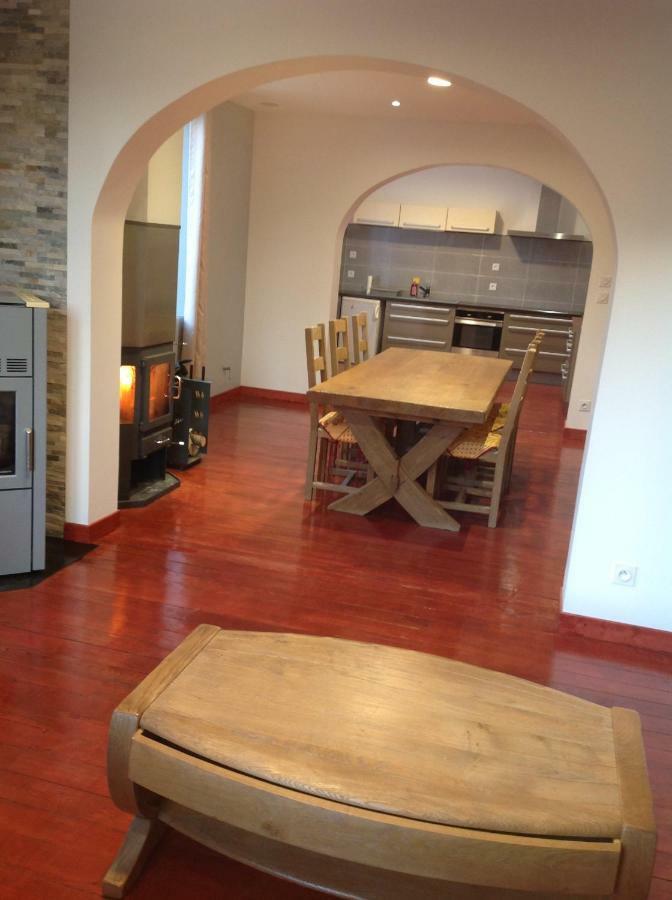 L'Apogee Apartment Thoirette Екстериор снимка