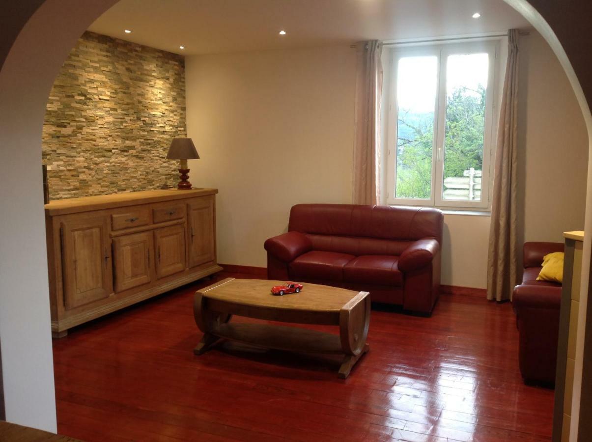 L'Apogee Apartment Thoirette Екстериор снимка